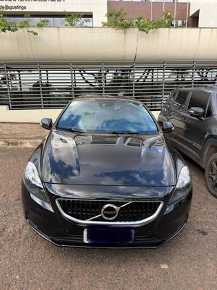 VOLVO V40 2.0 T4 KINETIC GASOLINA 4P AUTOMÁTICO